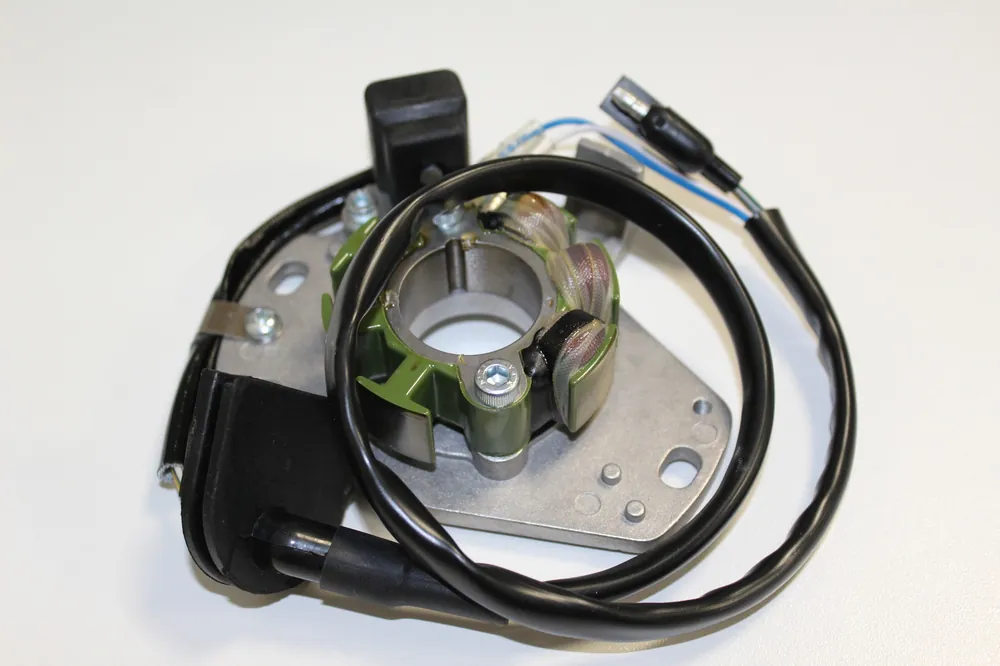 Honda CR 125 Lichtmaschine Zündung 92-95 Neu Im Sortiment